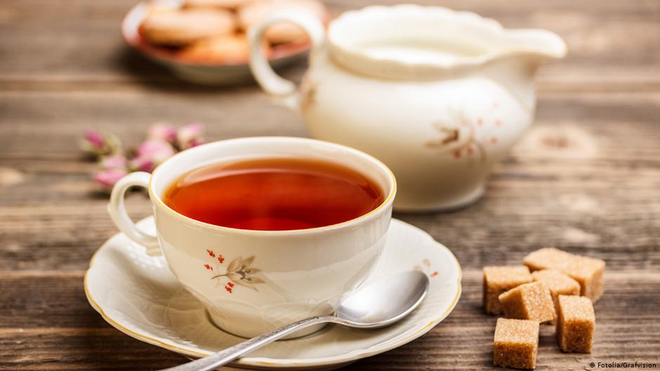 كيف يشرب الاتراك الشاى عادات وتقاليد تركية P_2016dldwp1
