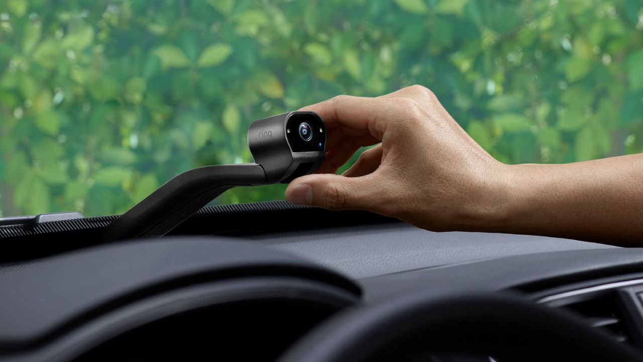 Ring Car Cam Features Built-in Microphone and Speaker to Scare Potential  Thieves - TechEBlog